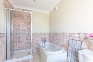 Photo 32- click for photo gallery